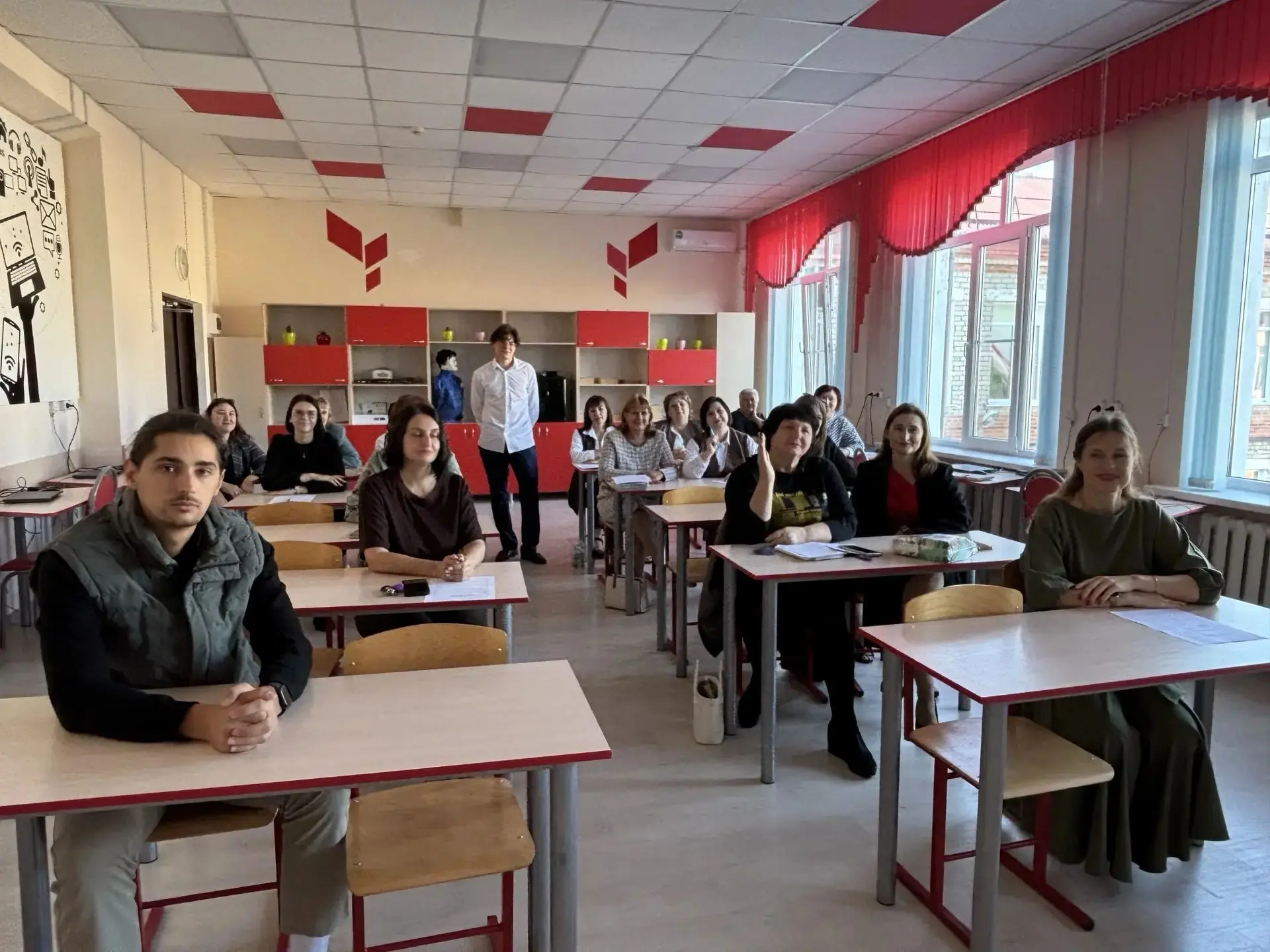 🎉 День учителя в нашей школе — праздник, который запомнится надолго! 🎉