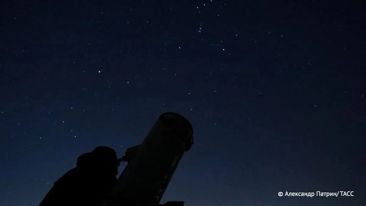 🌌Жители России в ночь с 12 на 13 августа смогут наблюдать метеорный поток Персеиды и "парад" из шес
