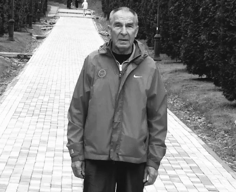 Николай Петров, известный орловский тренер по лёгкой атлетике, скончался в возрасте 61 года

На прот