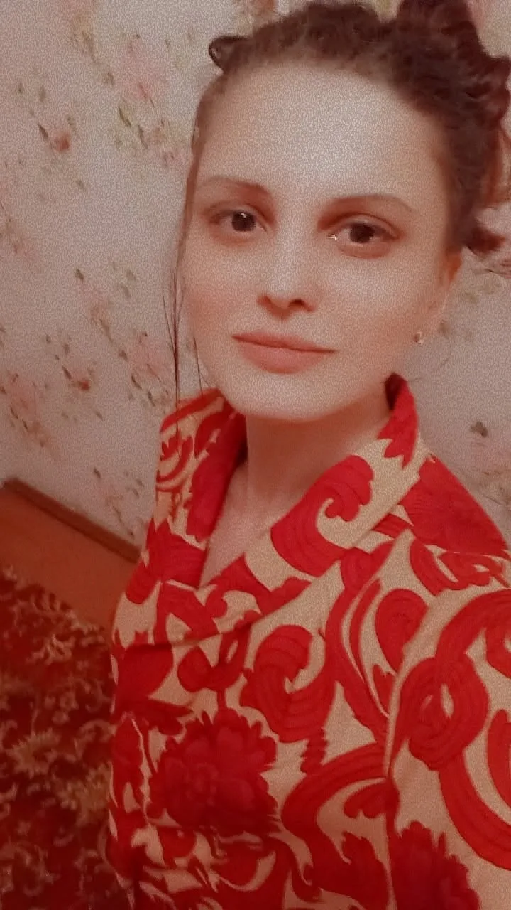 Маги, помогите, пожалуйста, мне разобраться в ситуации.  
Познакомилась с парнем на сайте знакомств 