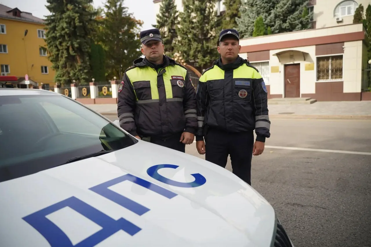 Липецкие автоинспекторы оперативно доставили в больницу мужчину с сердечным приступом.