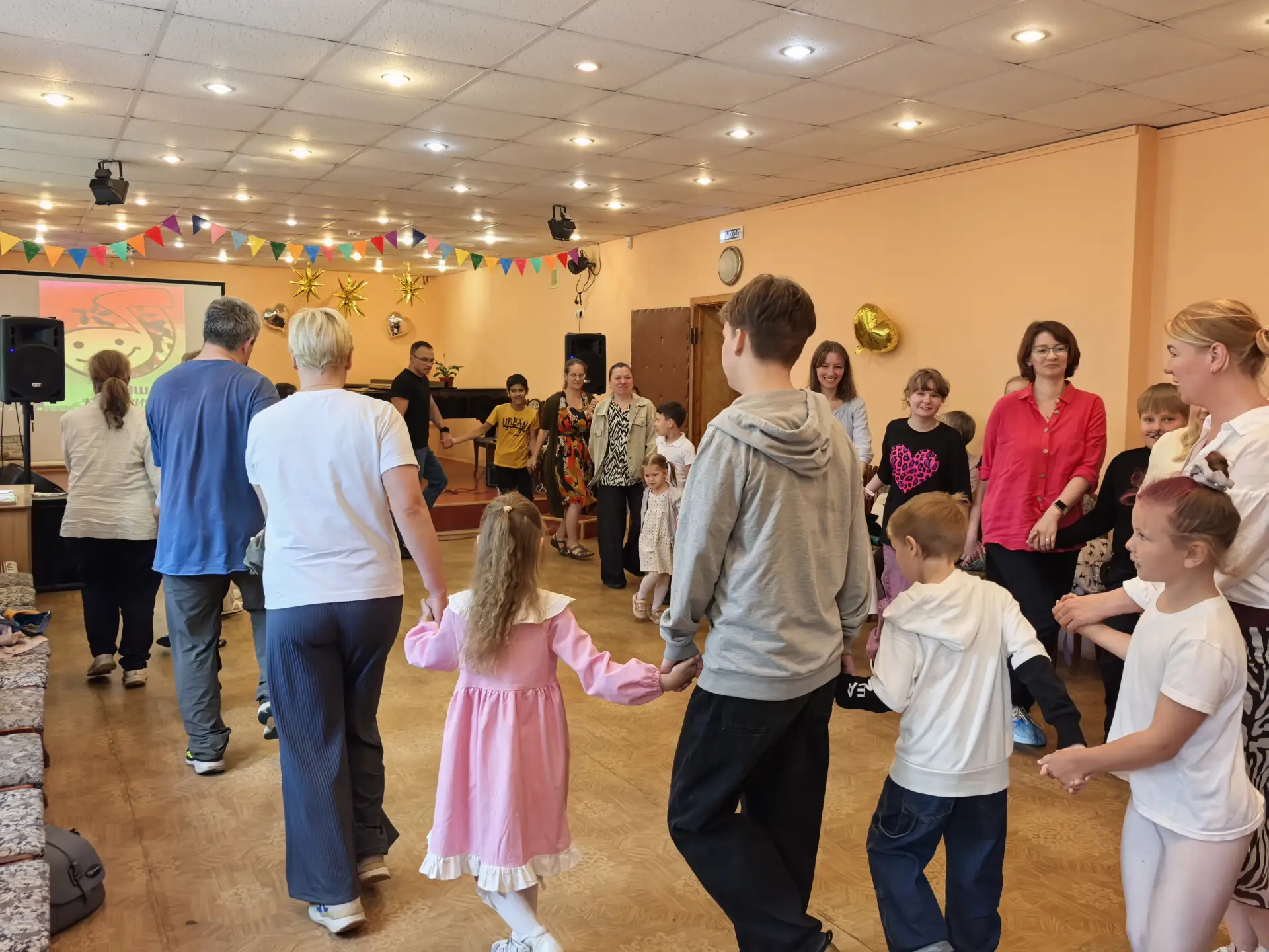 🎉 Завершилась творческая площадка «Лето с КЛАССИКОЙ»! 🎉

19 июня подошла к концу наша летняя творч