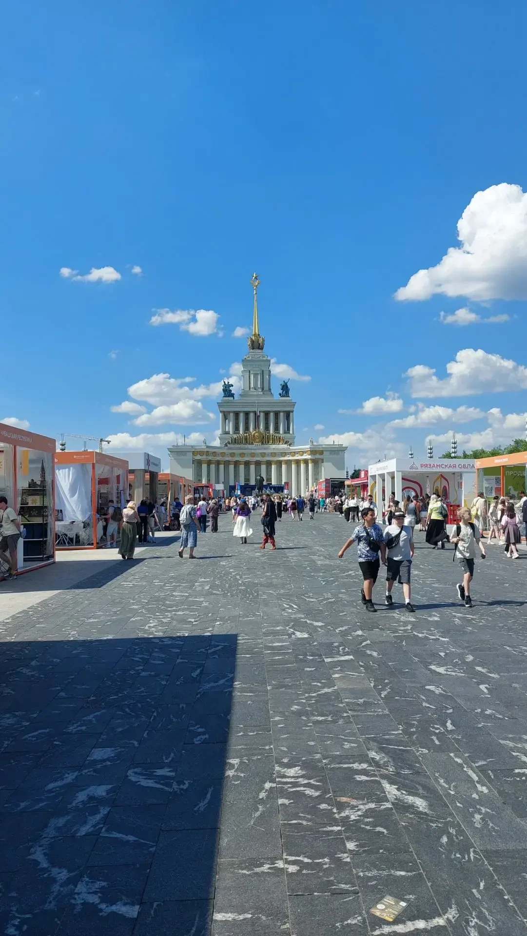 С 10 по 15 июня в Москве на ВДНХ прошёл VI Международный туристический форум и выставка «Путешествуй