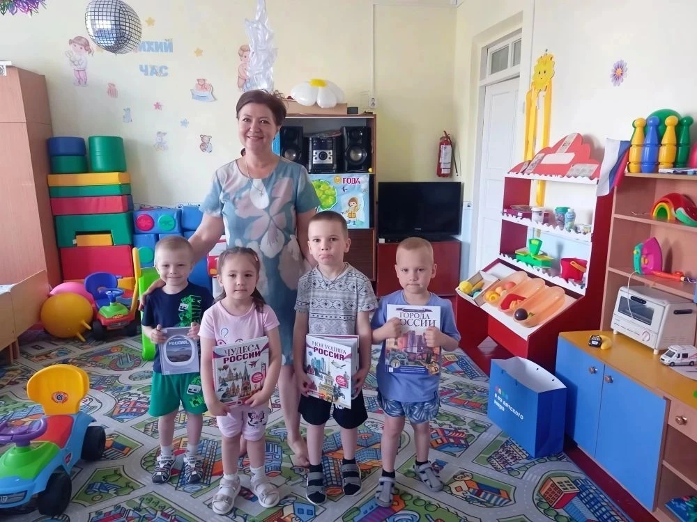 #ДеньРоссии
 «Люблю тебя, моя Россия»
12 июня в нашей стране отмечается День России — государственны
