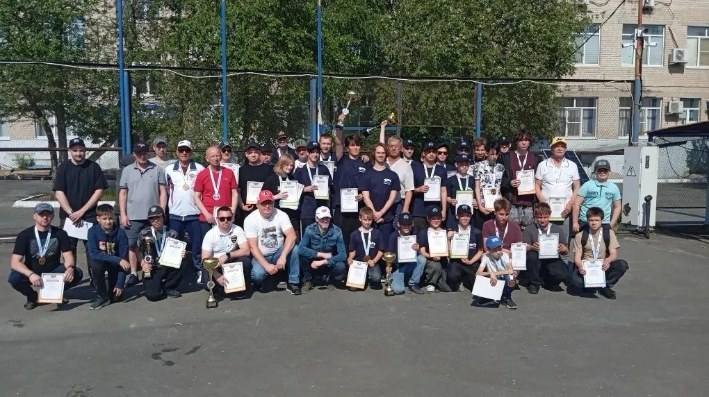 🙌В Тюмени прошли чемпионат и первенство Тюменской области по автомодельному спорту в классах кордовы