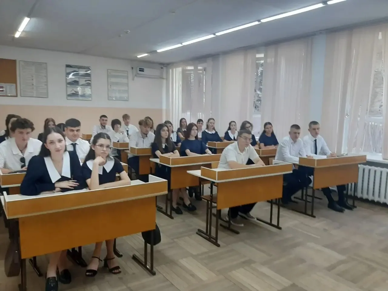 Сегодня 03.09.2026 года в МАОУ СОШ 43 прошёл Урок мужества в рамках Дня солидарности в ...