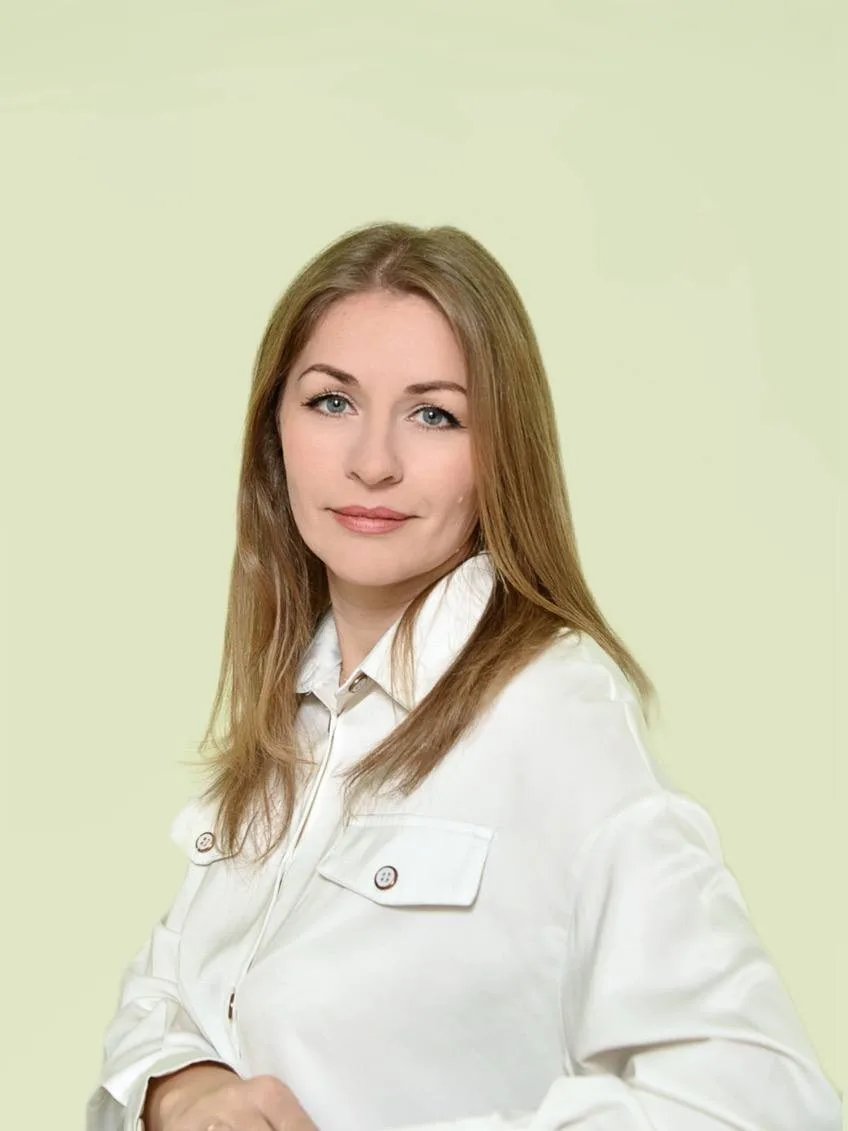 🌹🌹🌹🌹🌹🌹🌹🌹🌹🌹🌹🌹🌹
Сегодня, 22 июня, свой день рождения отмечает учитель-логопед нашего детс