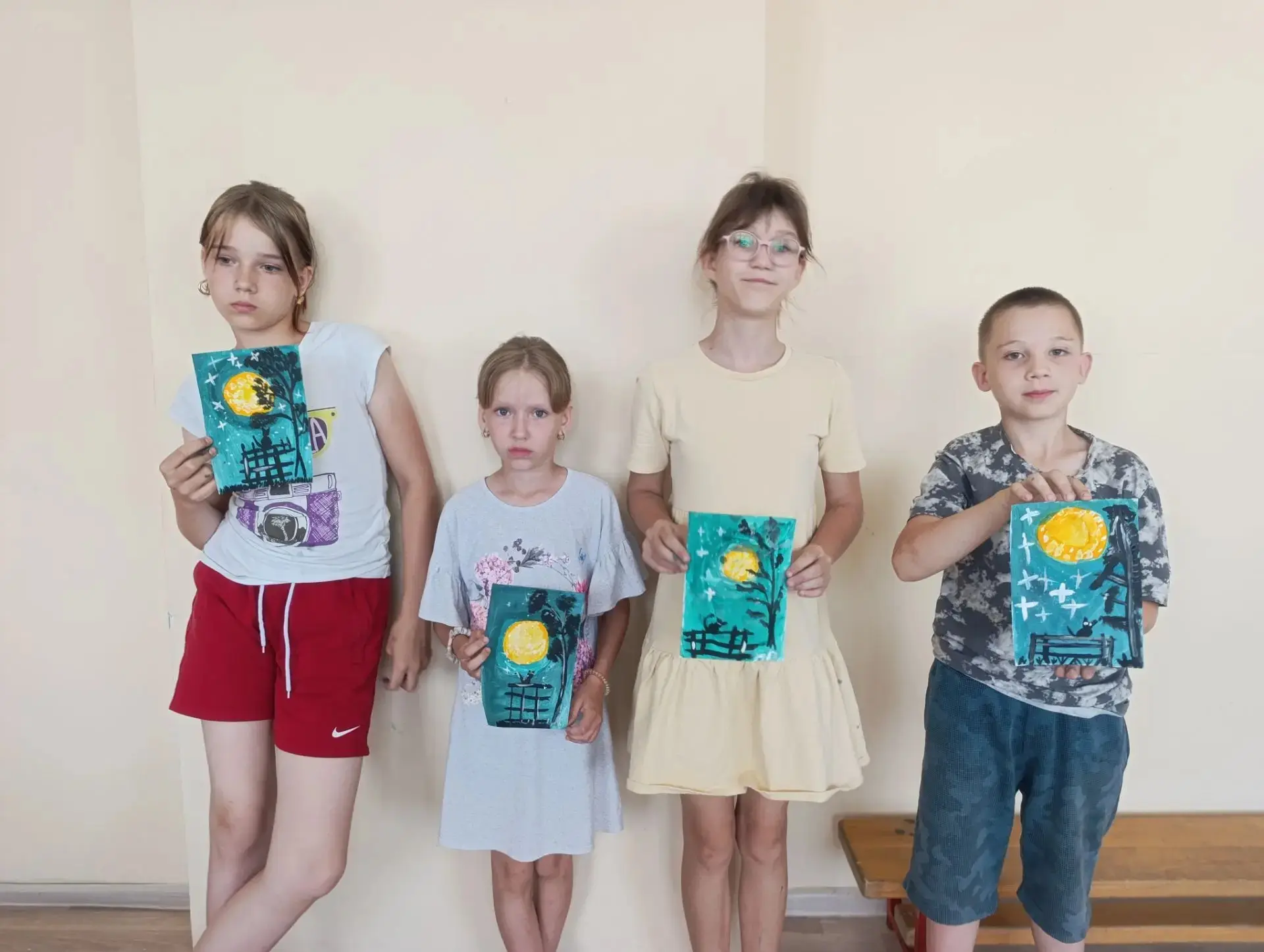 Яркими красками и безграничной фантазией наполнилось наше занятие, когда воспитанники с восторгом по