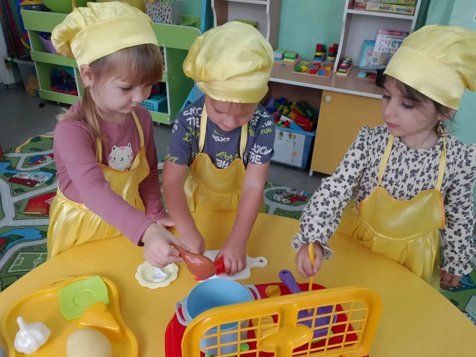 Сюжетно‑ролевая игра «Ждём гостей» 👩‍🍳