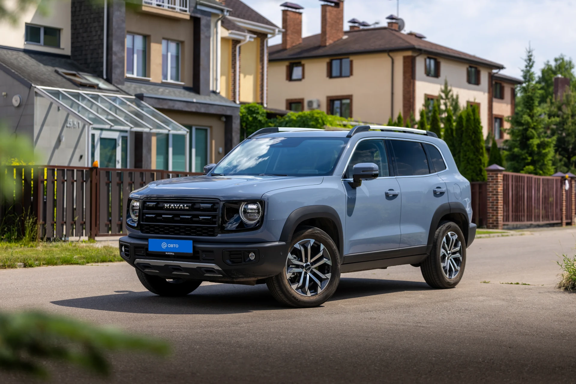 🚙 Тест-драйв обновленного Haval Dargo

Haval продолжает обновлять свою линейку, и очередь дошла до 