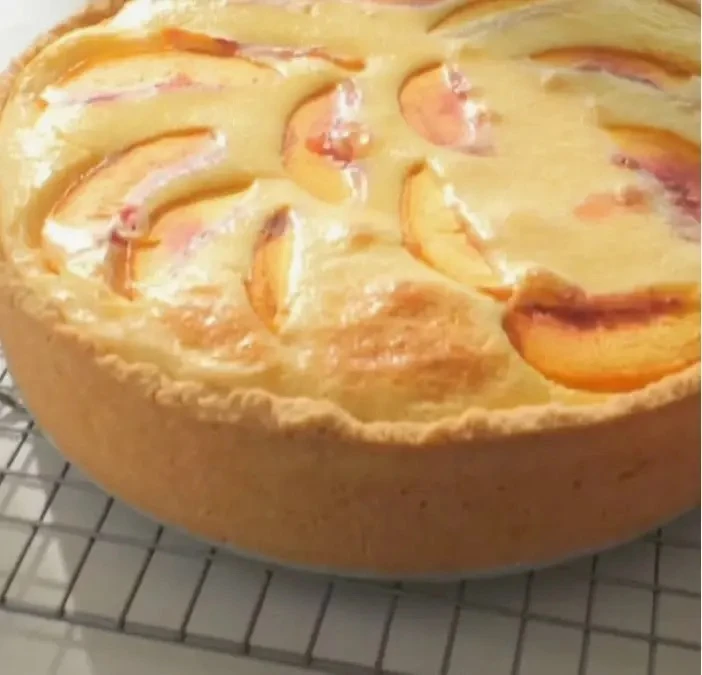 А мы снова печем десерты, вместе с Инной Юрьевной и её ученицами👩‍🍳