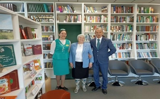 30 сентября Манзарасскую модельную сельскую библиотеку посетили ветераны, пришедшие на ...
