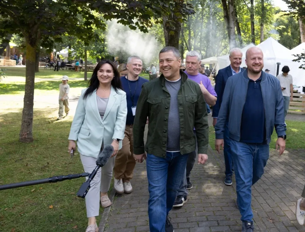 🍎 В Псковской области завершился фестиваль яблок, урожая и традиционных напитков «Лешу...