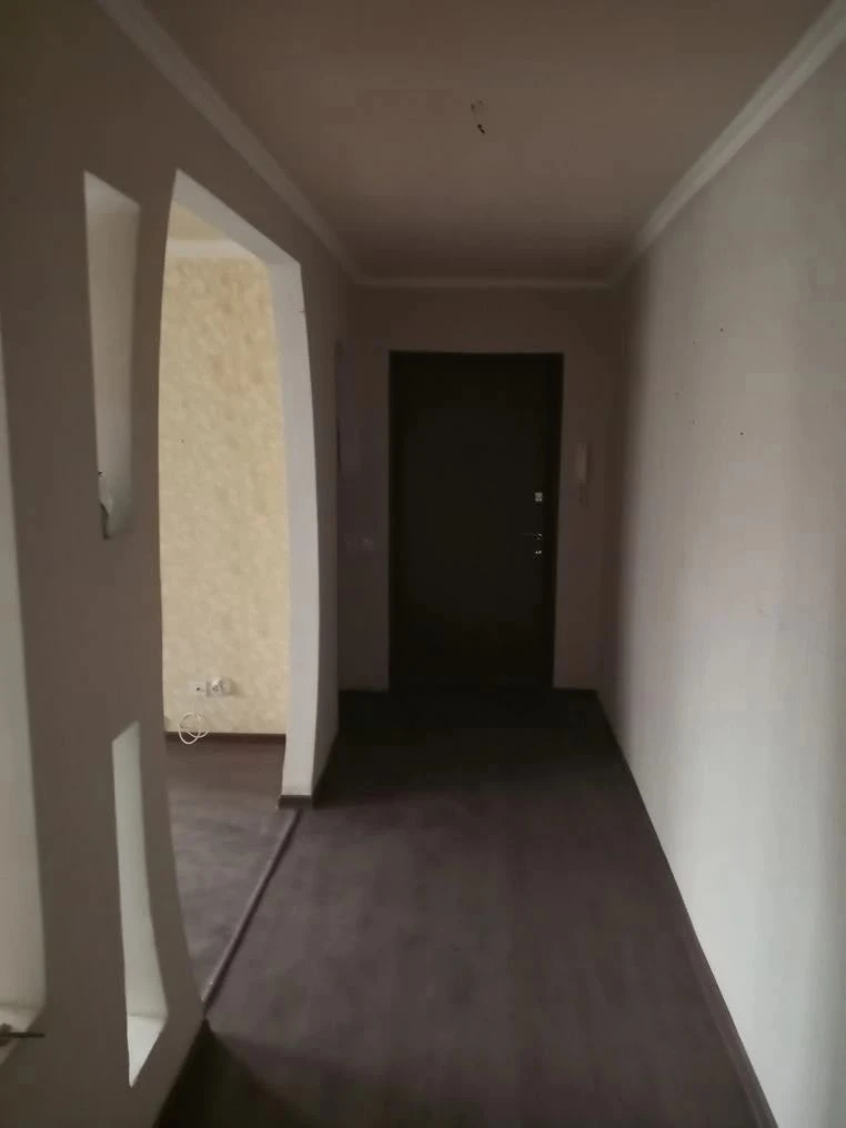 Продам 3-к. квартиру, 64 м², 5/9 эт., ж/м Строитель, 3.5 млн