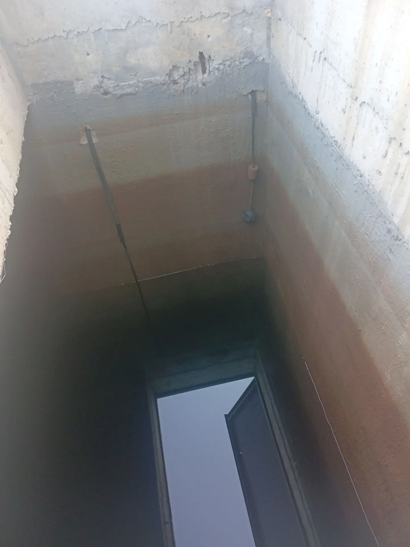 Вода. Не подаётся