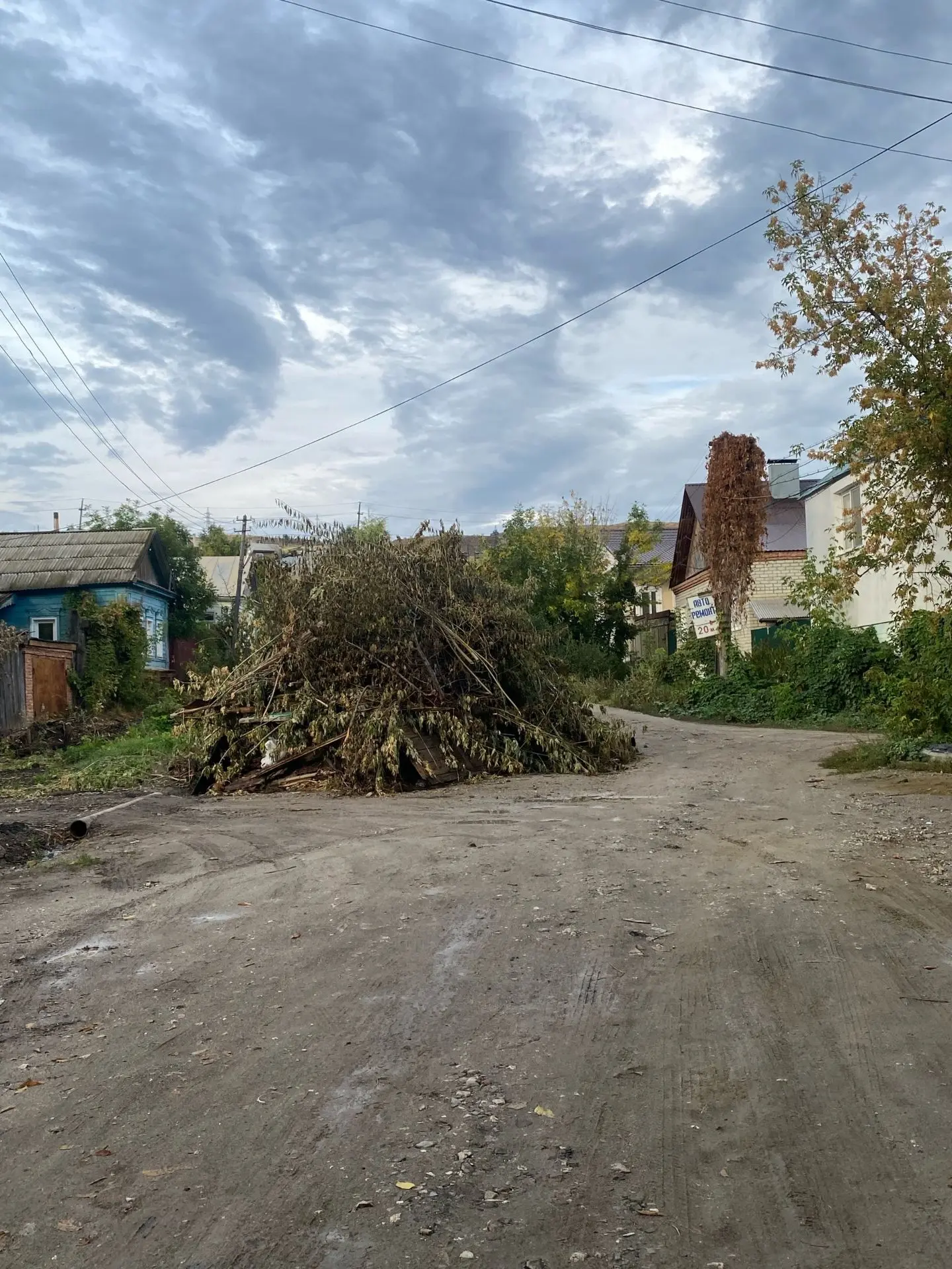 Многострадальный участок улицы Льва Толстого дождался благоустройства. На месте работаю...