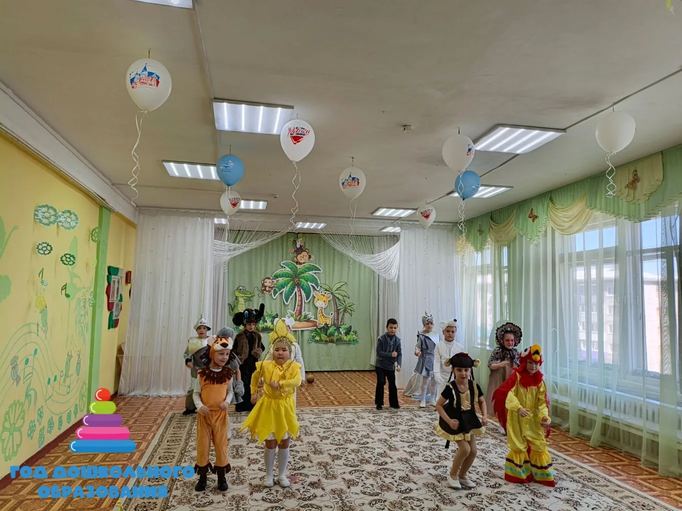 В МБДОУ № 12 "Малыш" воспитанники театральной студии «Волшебный мир театра» показали сп...