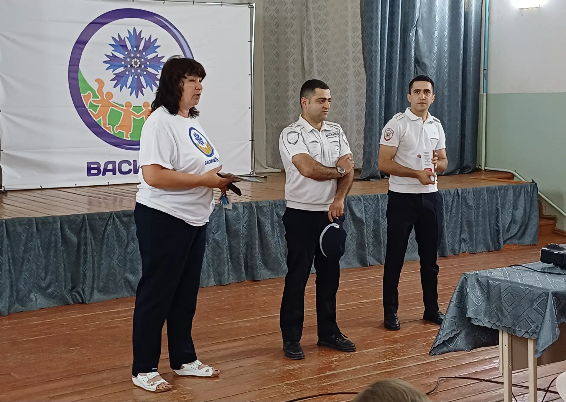 Безопасное лето: в лагере «Василёк» прошла важная встреча 

В пришкольном лагере «Василёк» школы № 1