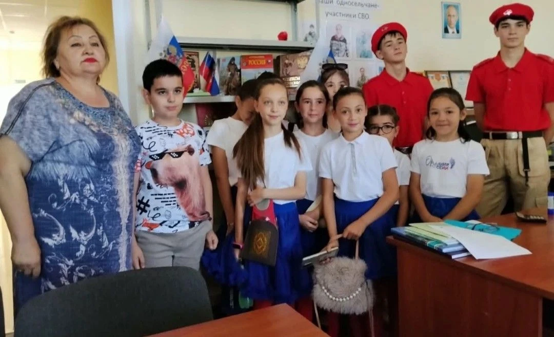 🇷🇺 Ко Дню Российского флага в библиотеке-филиале с.п. Псынадаха прошёл патриотический...