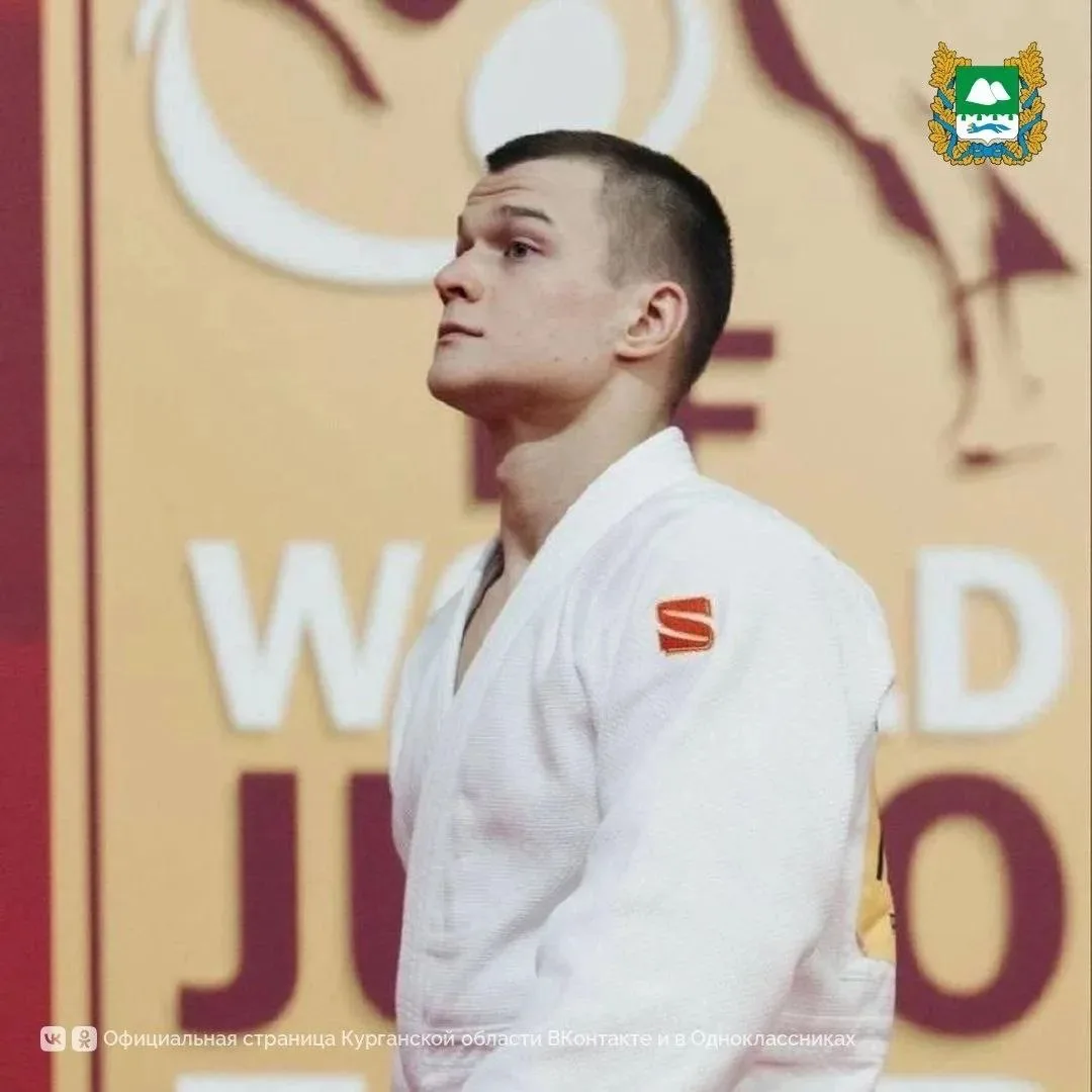 Выпускник КУОР 💪🏻

Губернатор Курганской области Вадим Шумков поздравил Чемпиона Европы по дзюдо, 