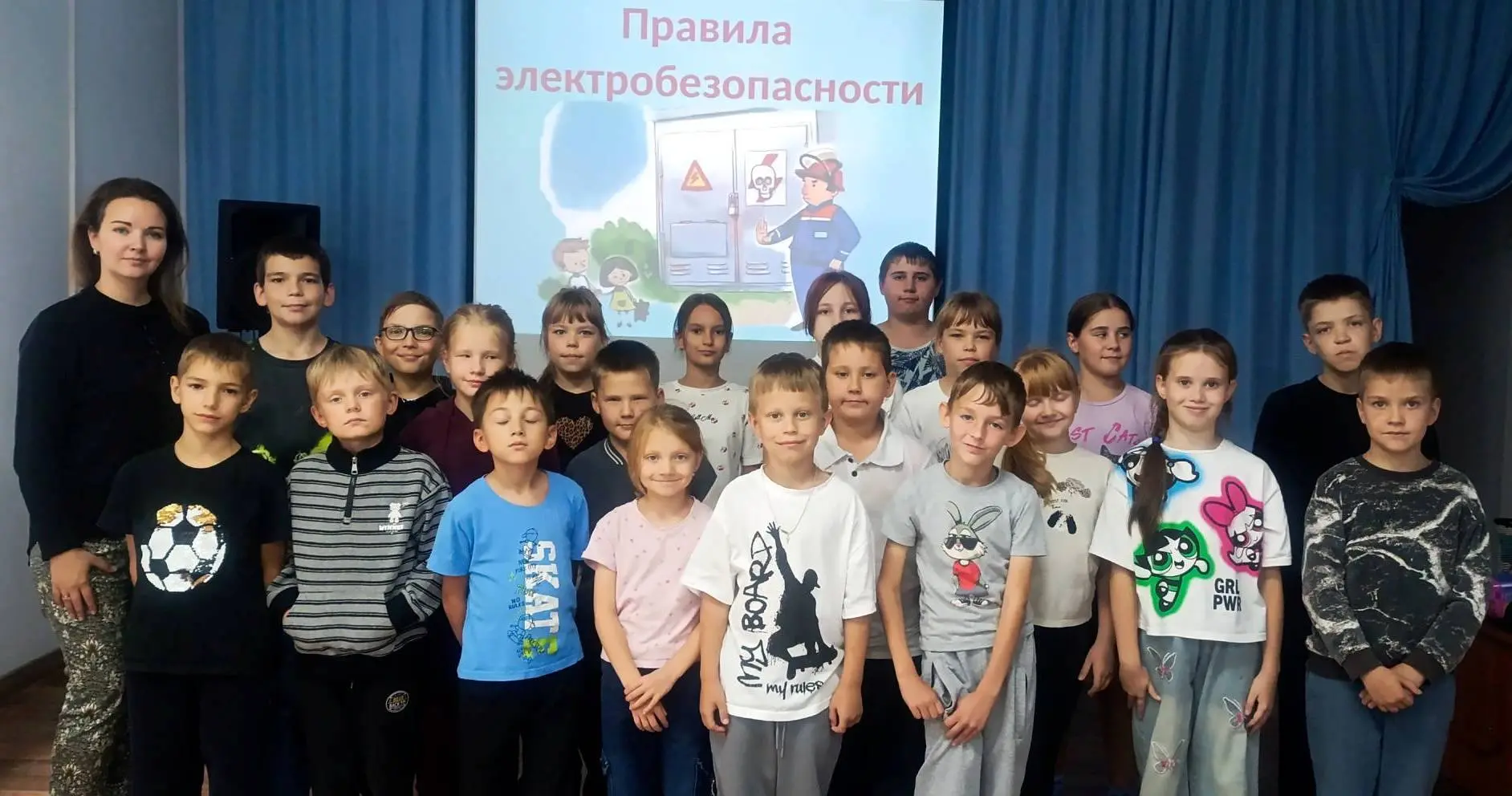 💡В нашем Центре прошло важное и полезное занятие для ребят, беседа о правилах электроб...