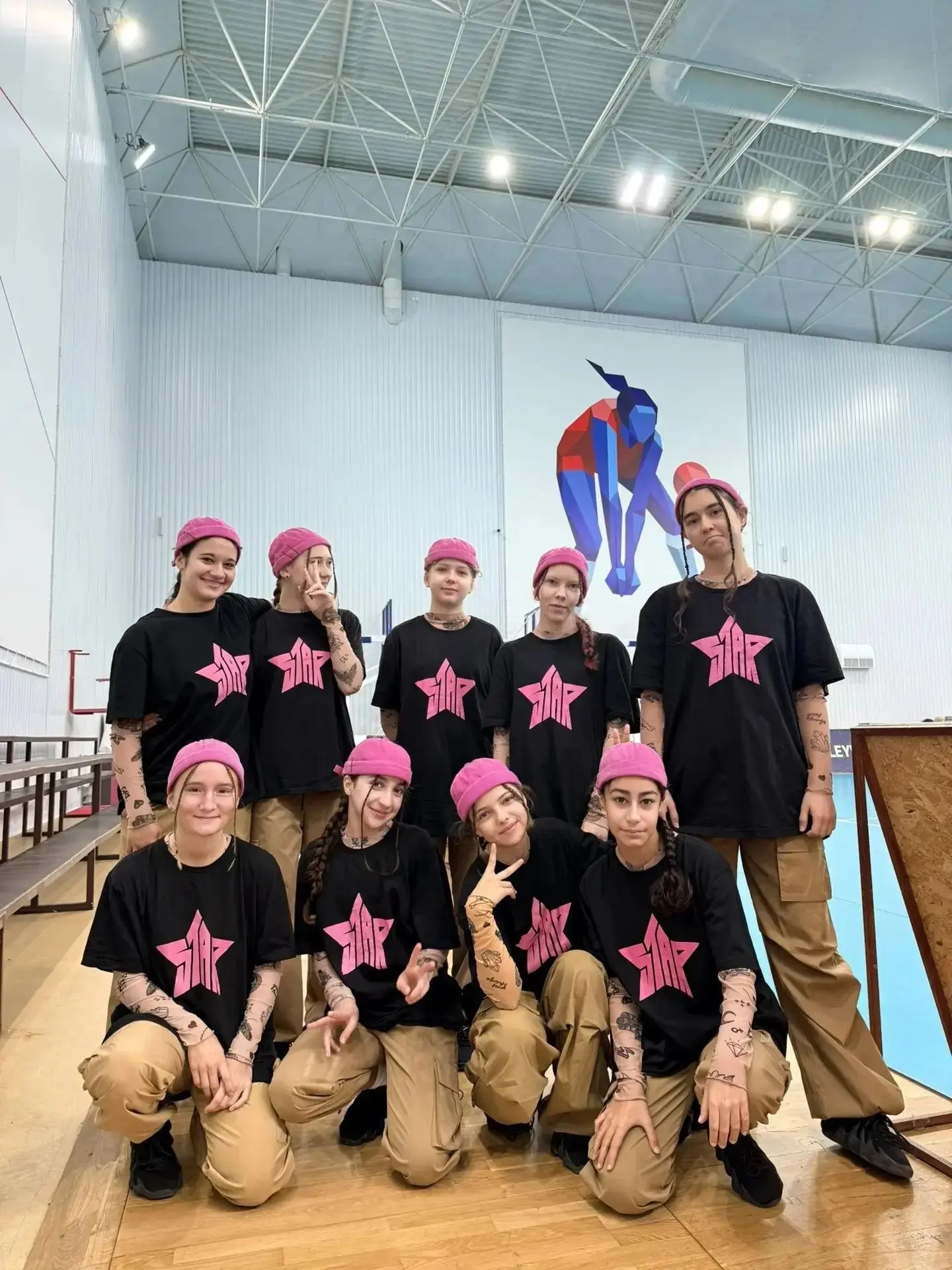💃Ученица 8 класса, Рогойда Вероника, в составе студии танца "Star Dance" стала украшен...