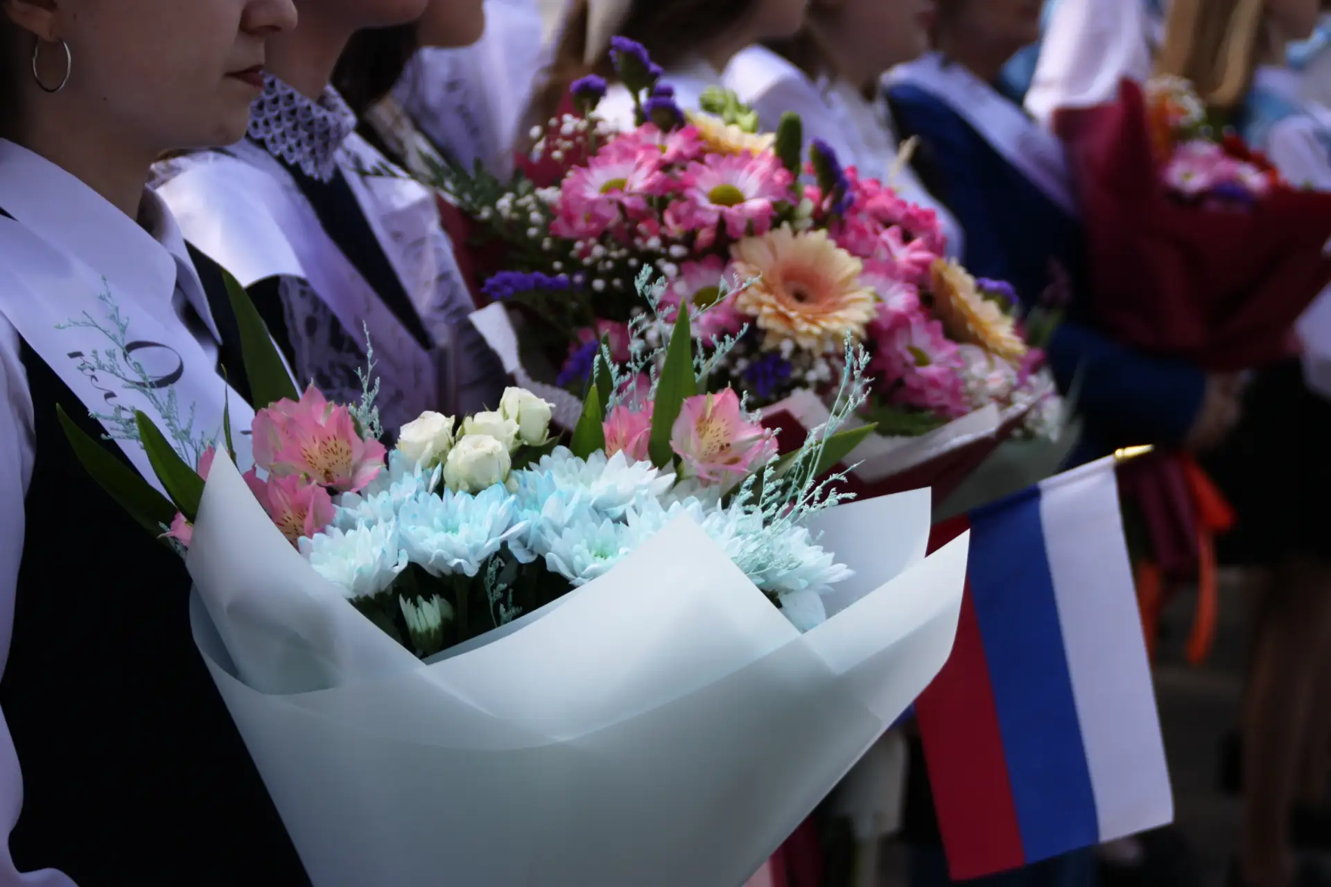 Расписание «Последнего звонка»  🔔 Уже скоро на территории нашего округа пройдут торжественные линейк