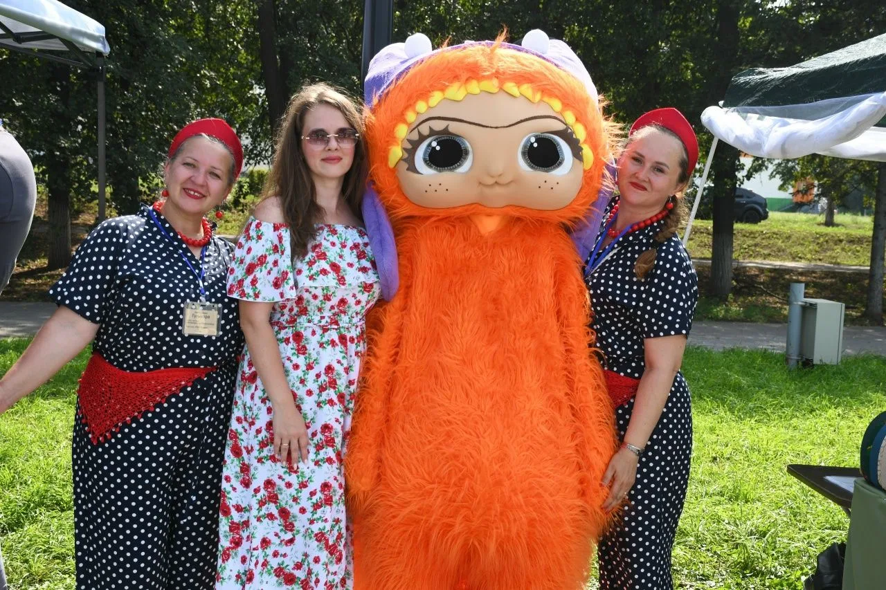 В рамках нацпроекта «Туризм и гостеприимство» в нашем любимом парке «Зерно» снова развернулась ярмар