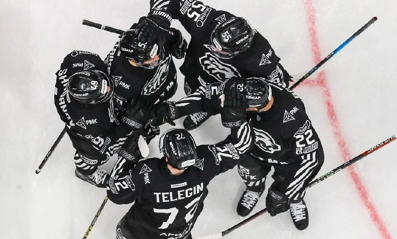 🐻‍❄️ Бывший директор «Трактора» Баландин скептически оценил перспективы команды в пред...