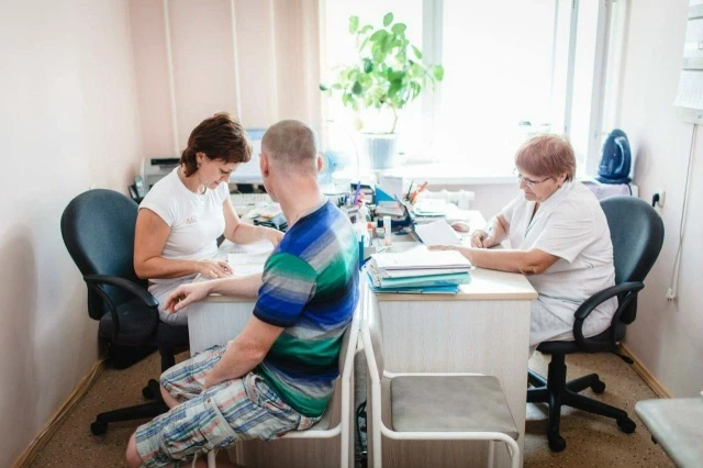 👩‍⚕️ «Бессмысленные и усредненные»: в Минздраве раскритиковали 15-минутные приемы у врача.

Михаил 