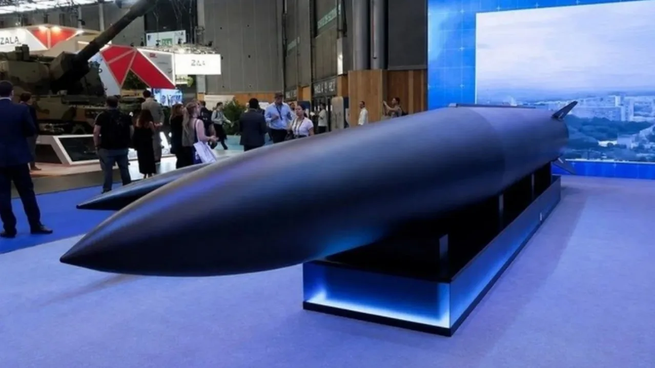 ‼️🇺🇦🇷🇺Баллистическая ракета FP-9 с дальностью до 850 км, способная достичь Москвы, ...