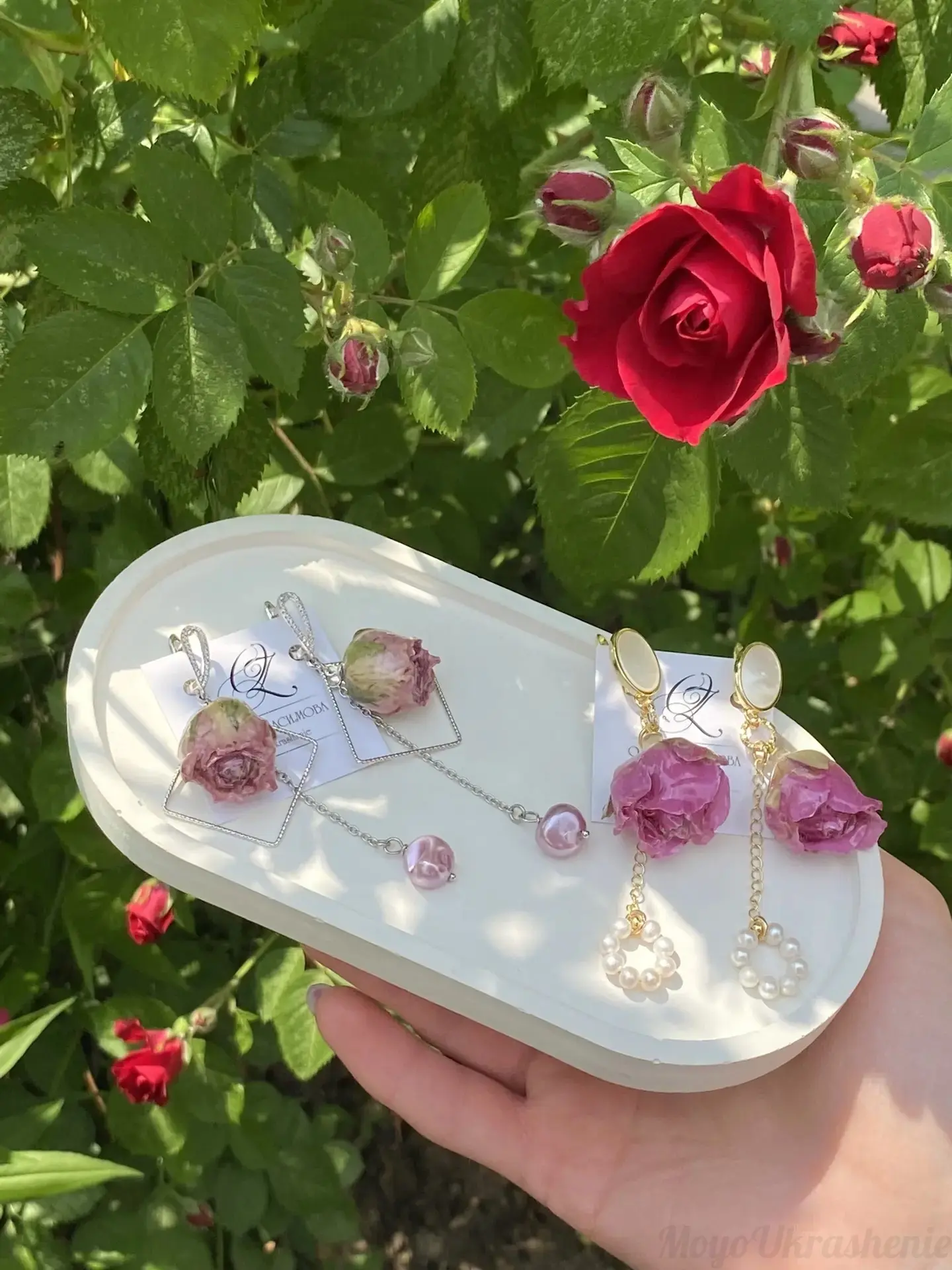 Голосуем? 🌹