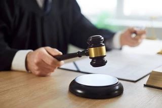 Генпрокуратура России, покопавшись в архивах ФСБ, МИДа, Минобороны и Госархива, внезапн...