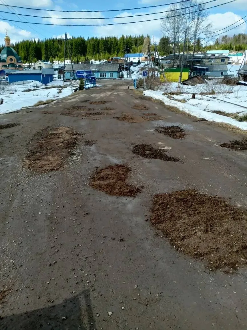 🚜 Очистка дорог, промывка лотков, уборка территорий: работы участков благоустройств и дорог в поселе