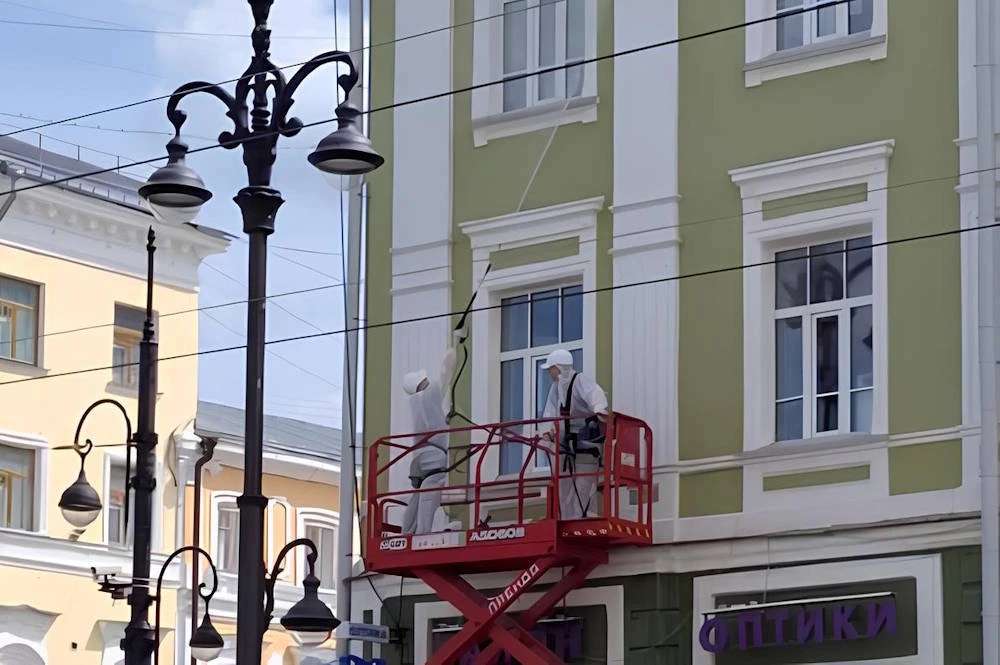 💦  В центре Перми началась масштабная мойка фасадов зданий после зимы. 

Если раньше собственники б