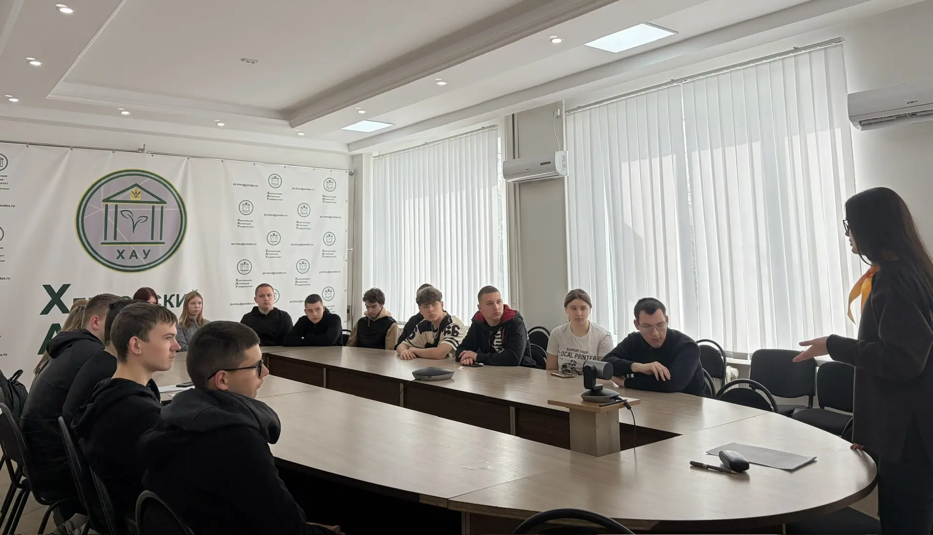 🚀Звёздный путь России: в ХАУ прошла лекция ко Дню космонавтики!   🎓В преддверии праздника студенты Х