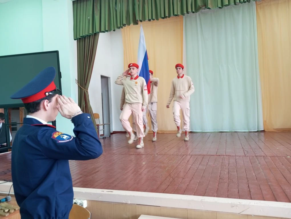 В этот же день прошёл конкурс творческих номеров "О казачестве всегда слава по Руси плыла!" Состояло