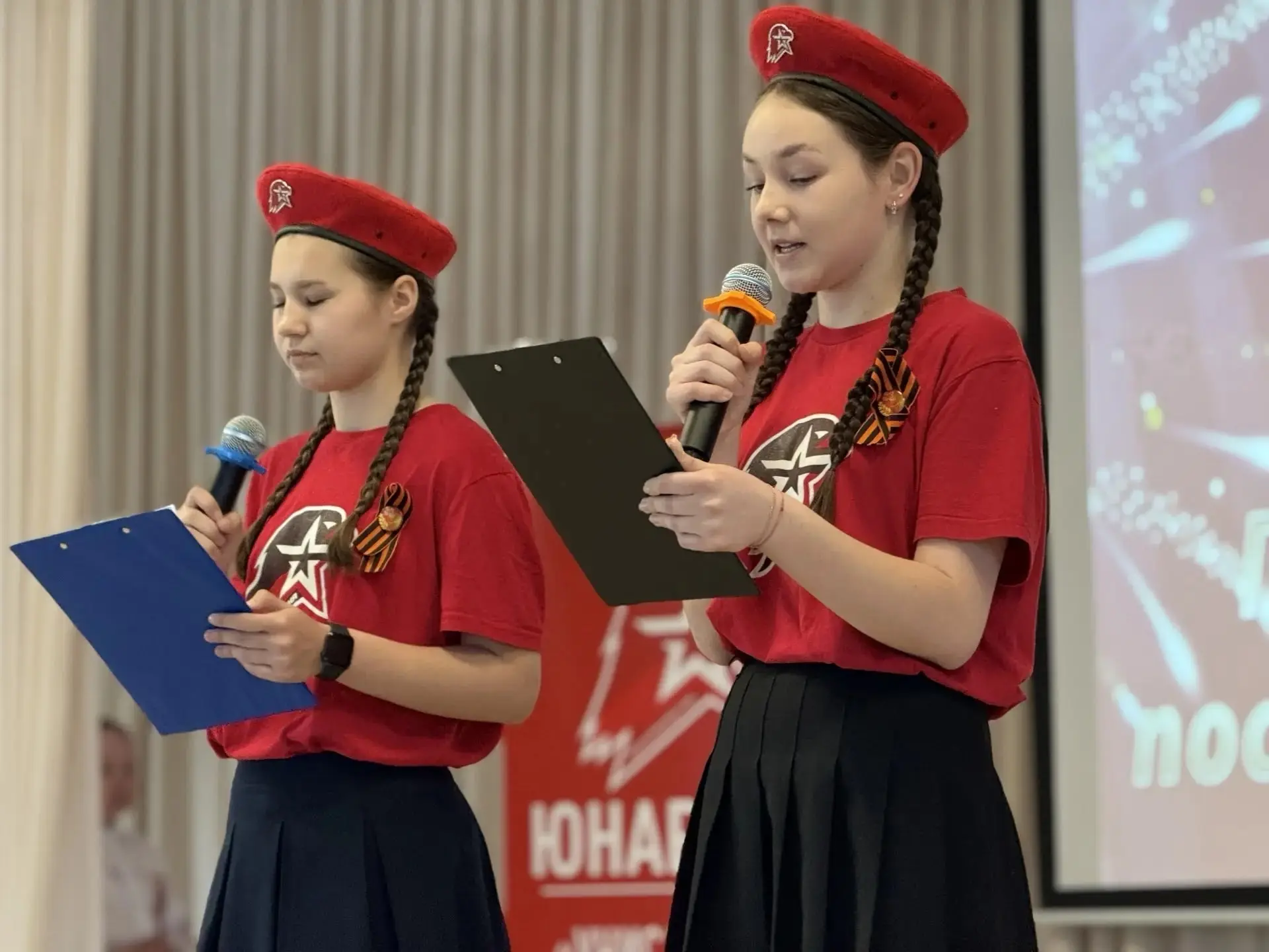 🎖️ Помним. Гордимся. Чтим.  В стенах нашей школы царила особая атмосфера — атмосфера гордости, единс