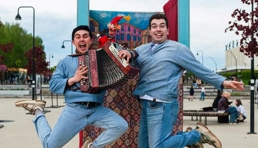 🇷🇺🇨🇳В рамках международного фестиваля «Российско-китайская ярмарка культуры и искусства» в Приам