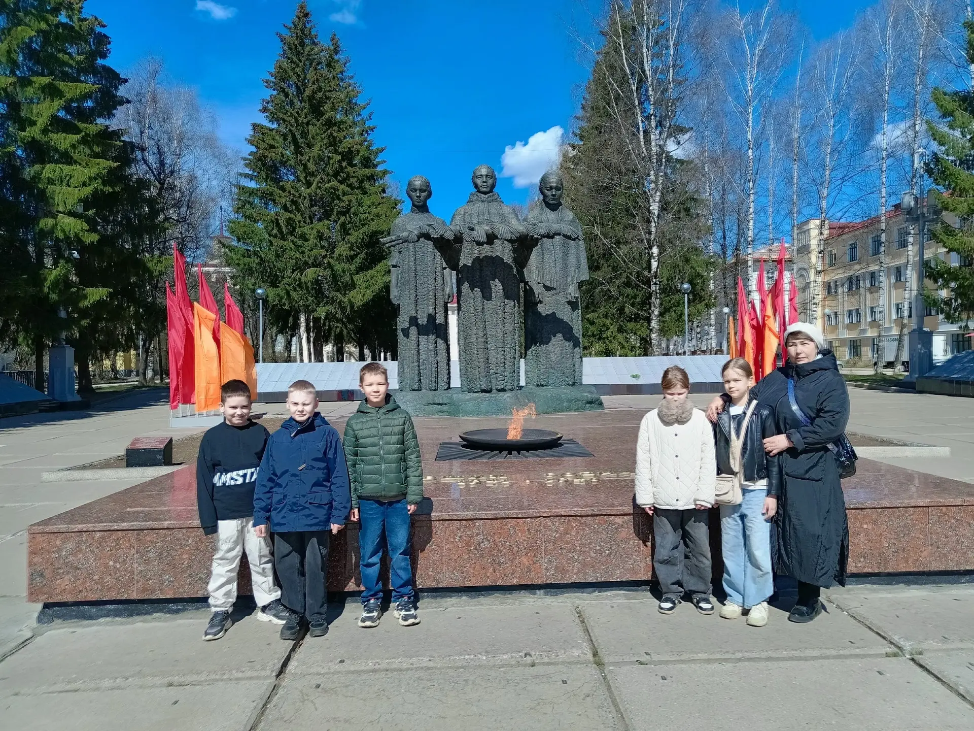 Сегодня, в рамках трека "Орлëнок- Хранитель исторической памяти", группа ребят 3 "В" класса посетила