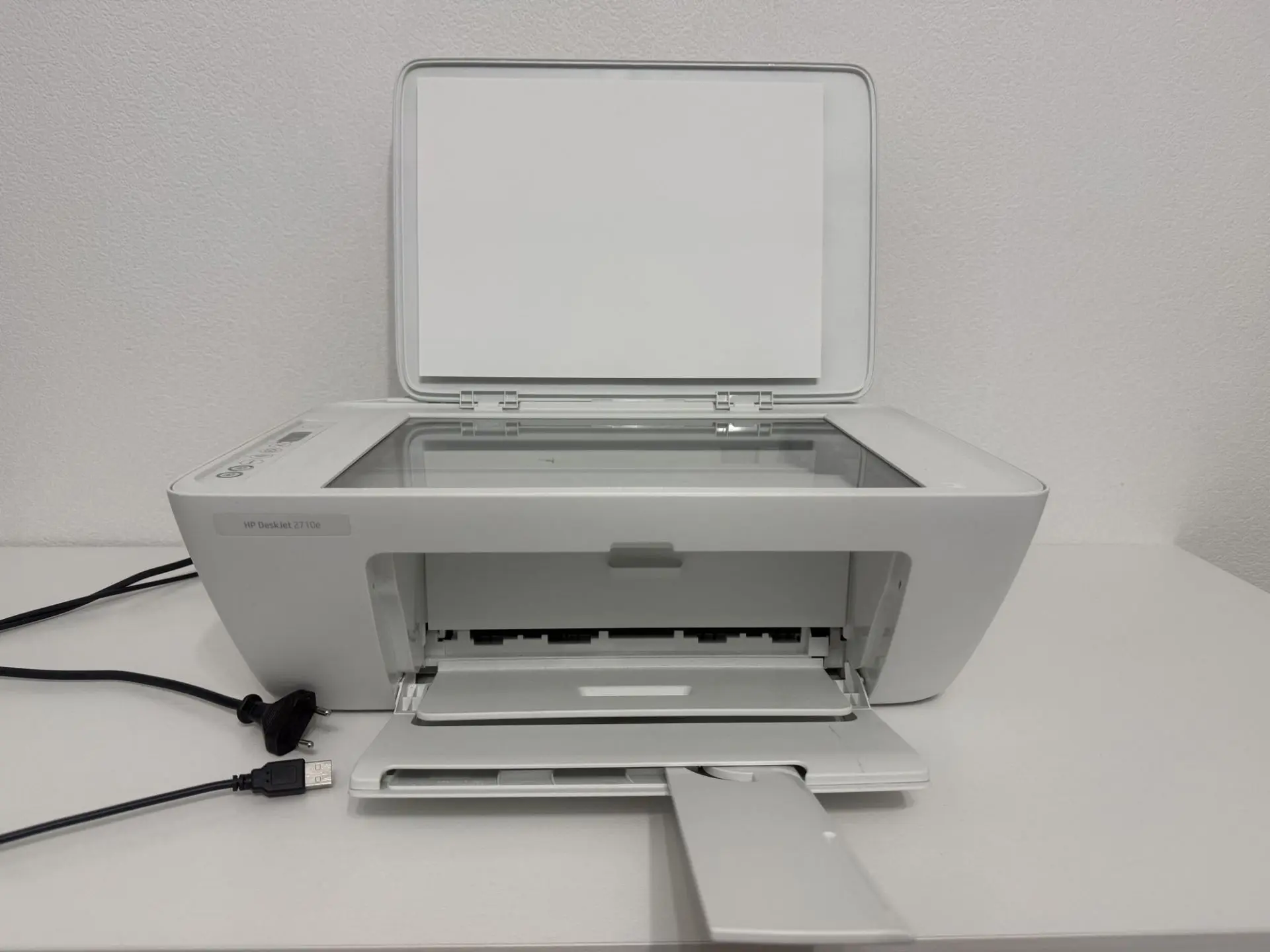 Наименование: HP DeskJet 2700е