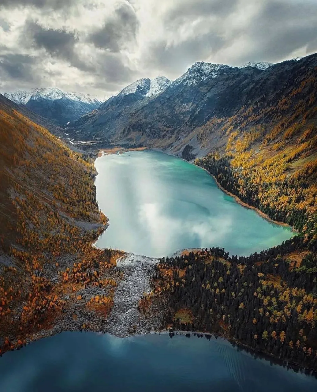 Редкий случай: в нашем сентябрьском Алтае снова появились места 🍂