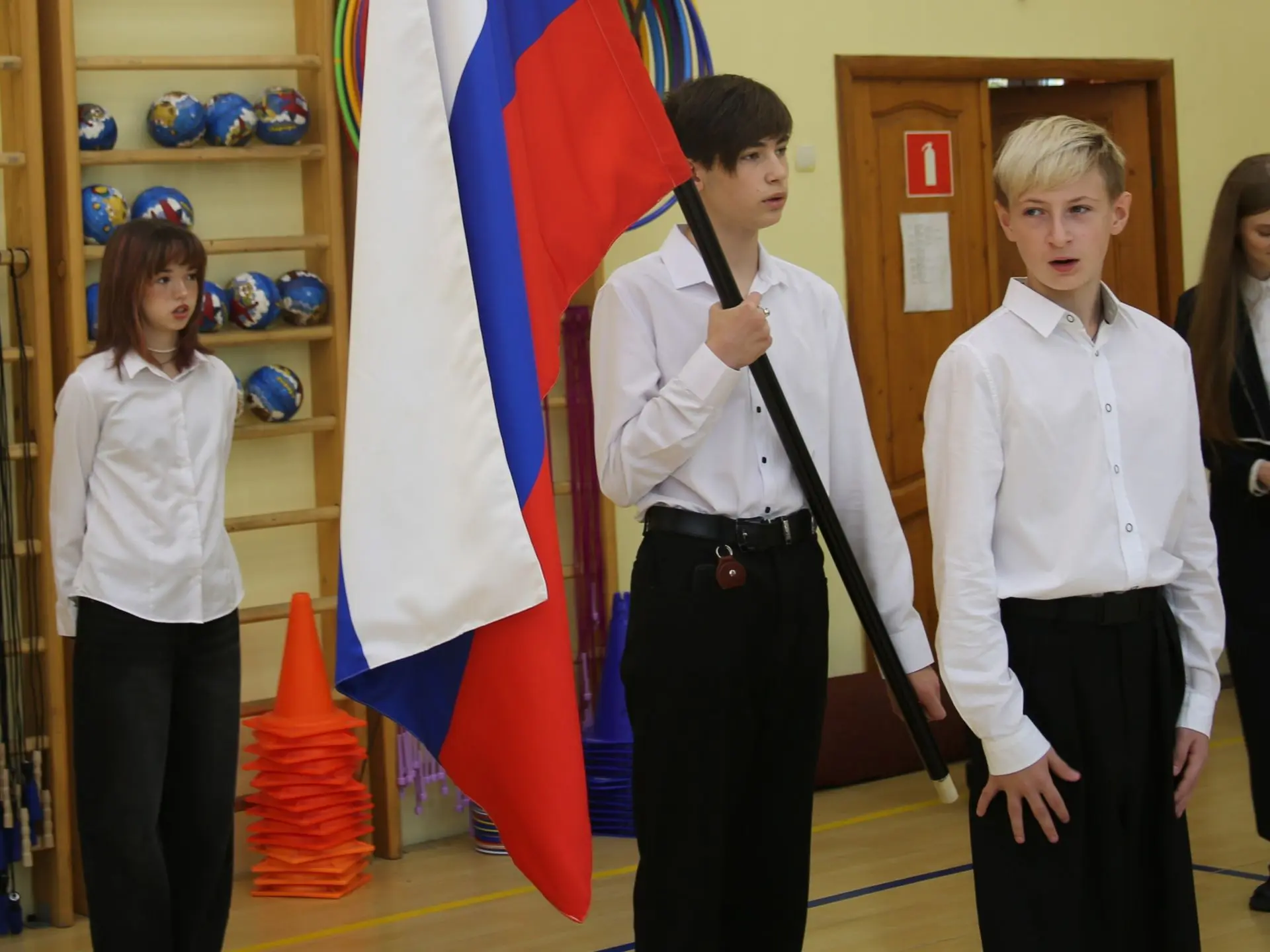 Торжественное начало недели! 🌟