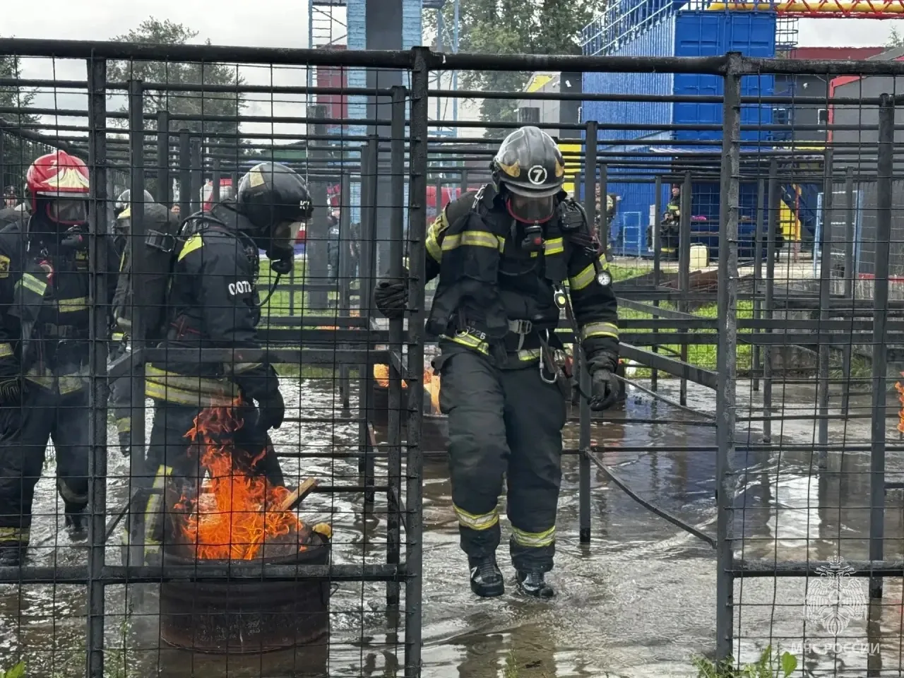 👨‍🚒Газодымозащитники Южного округа столицы совершенствуют профессиональные навыки

🔸На учебно-тре