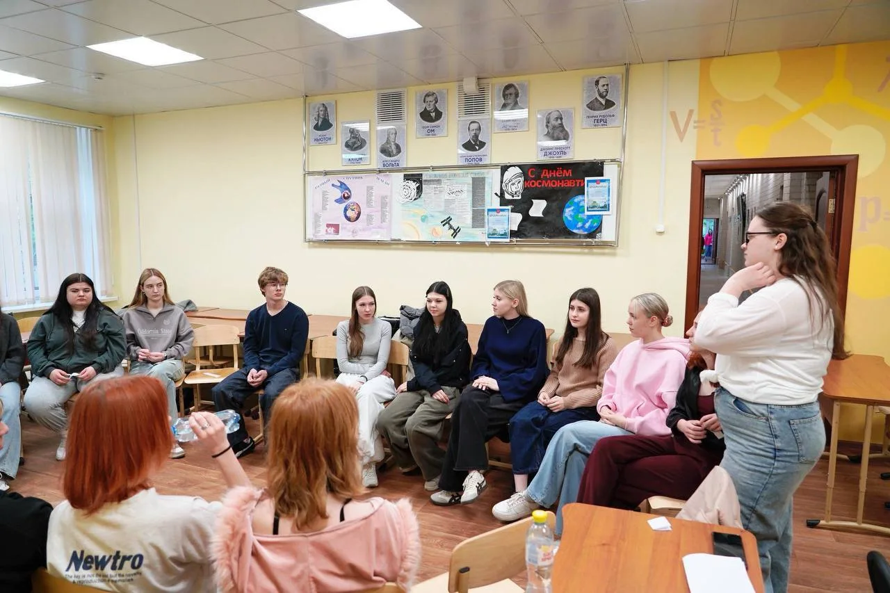 В Подольске для студентов провели командную игру на развитие мягких навыков  Специалисты Молодёжного