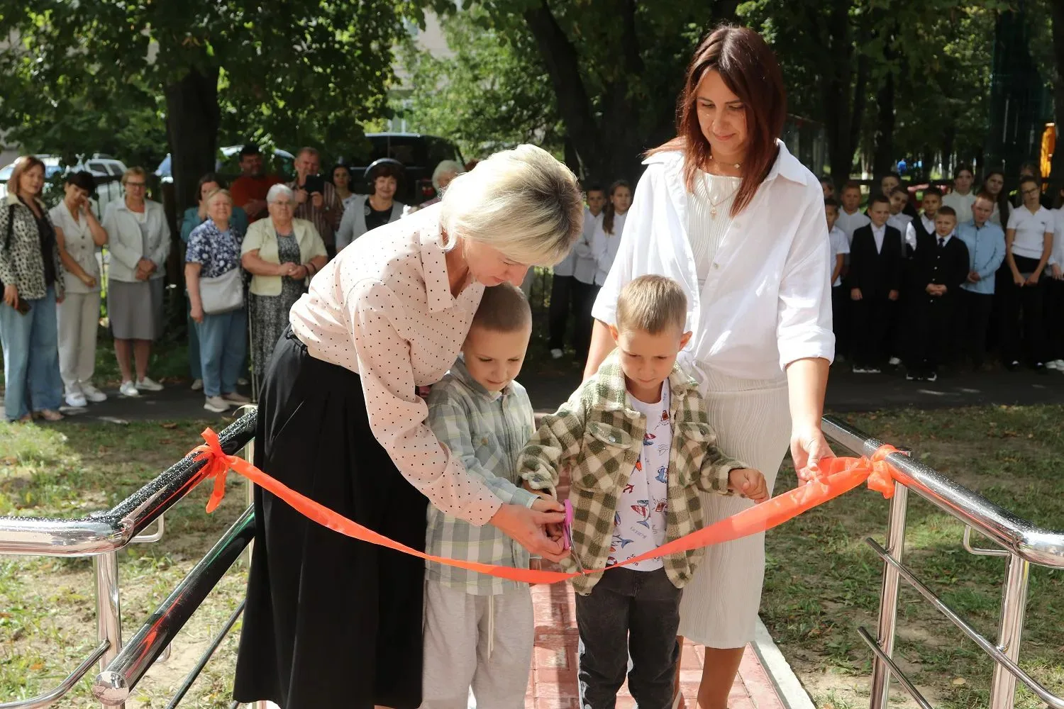 🚩В Железногорске после ремонта вновь распахнула двери библиотека семейного чтения в 10...