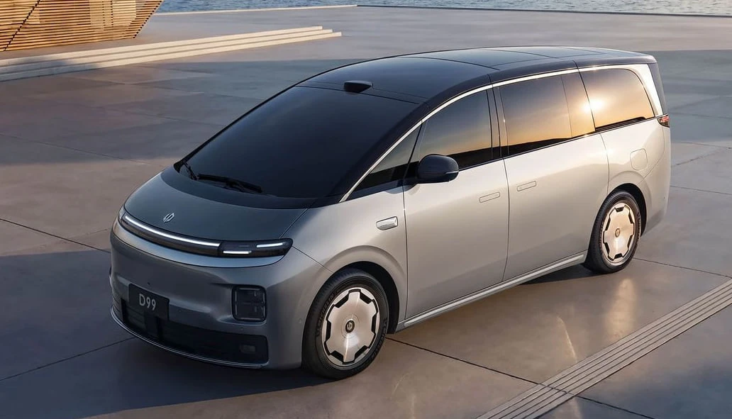 Leapmotor показал роскошный минивэн D99  Модель получит сразу две версии — гибридную и полностью эле