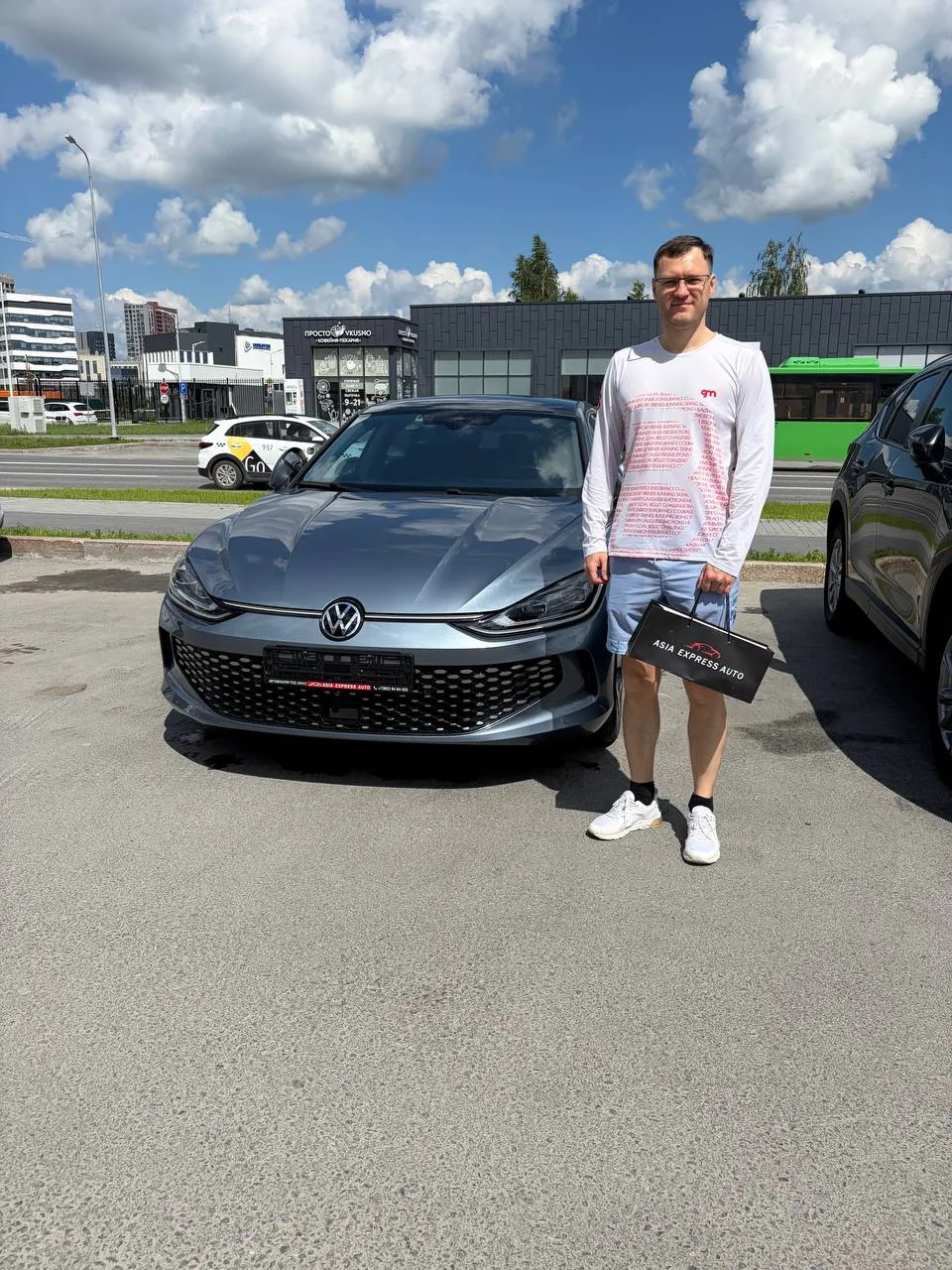 Выдача автомобилей!✔️

Выдали очередной автомобиль счастливому клиенту в
г. Тюмень🥳
Выдача от 12.06