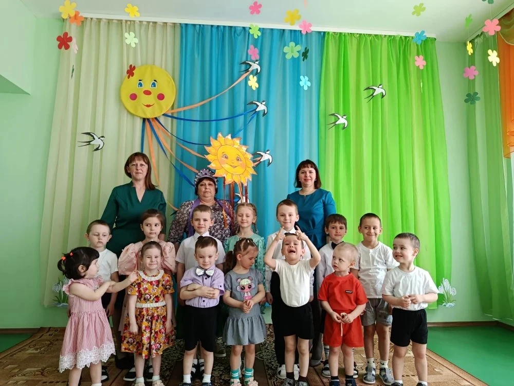 Праздник весны