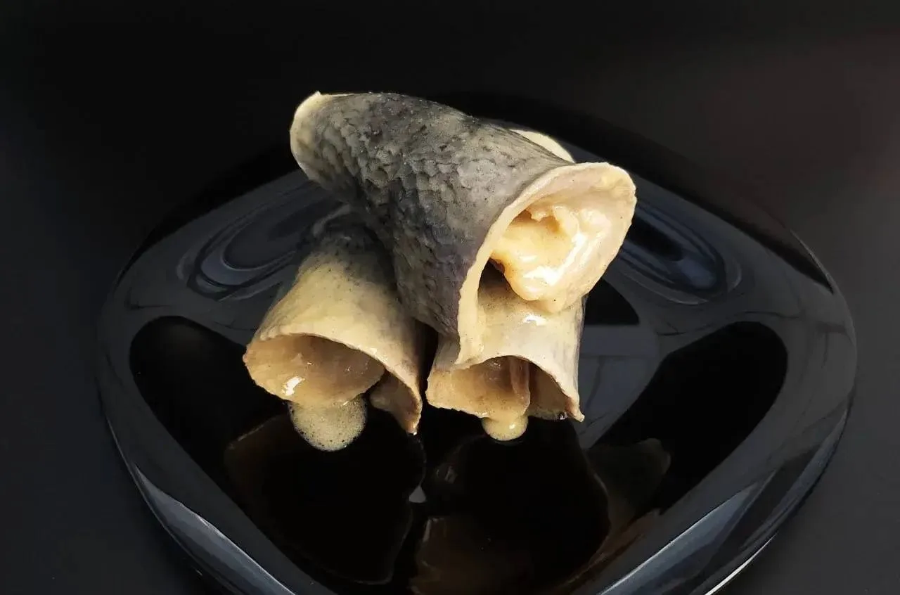 Сельдь филе-рулеты слабосоленая в горчичной заливке 2кг. 🍴 Цена: 43 руб 30 коп за 100г с НДС.  ☎️По 